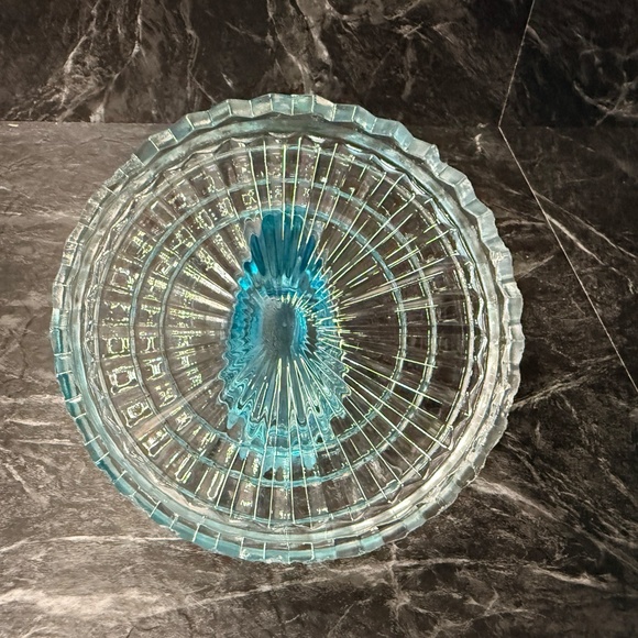 Blue Glass Swan Trinket Dish - Picture 11 of 16